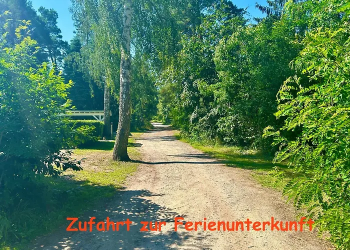 Apartamento Ferienapartment Mit Garten Im Gruenen Oranienburg